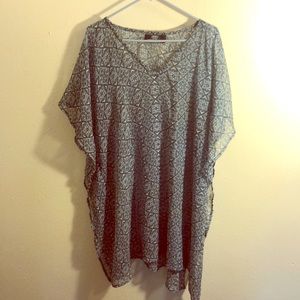 Bathing suit coverup white & blue.